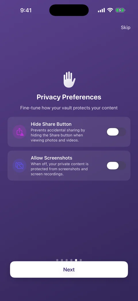 AtticAlbum onboarding screen showing privacy preference toggles for the share button and screenshots